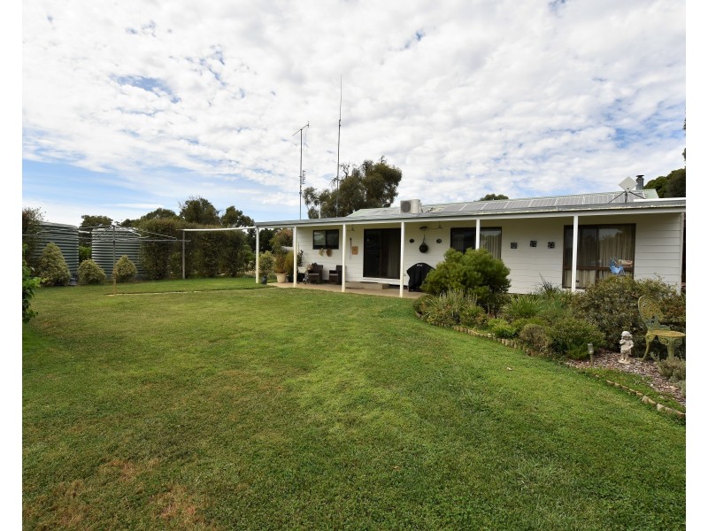 353 Brown Road, Echuca VIC 3564