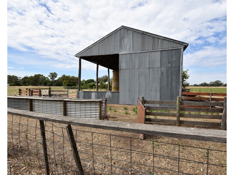353 Brown Road, Echuca VIC 3564