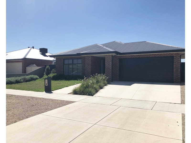 46 Park Avenue, Echuca VIC 3564