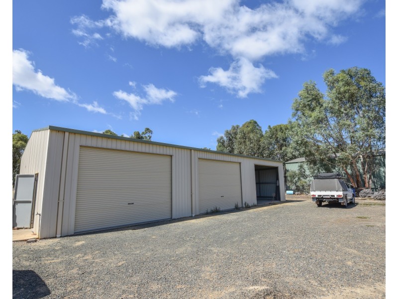 11 Graham Street, Moama NSW 2731