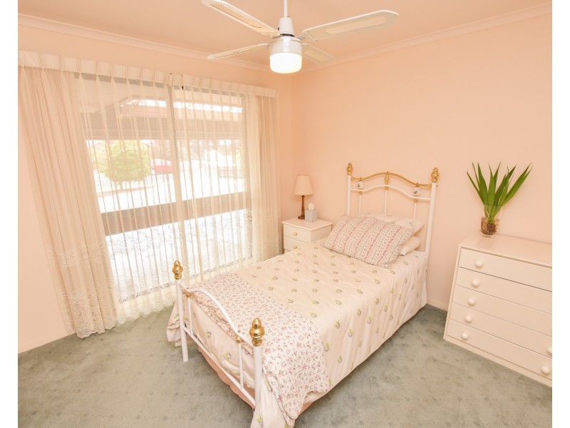 15 Vines Street, Echuca VIC 3564