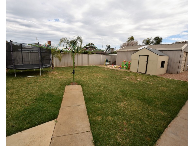 129 Crossen Street, Echuca VIC 3564