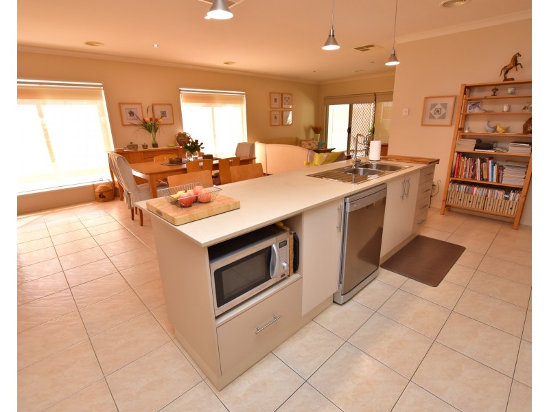 9 Antrim Court, Moama NSW 2731