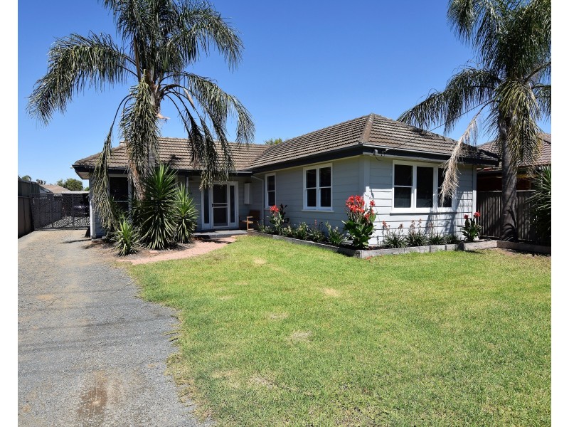 275 Ogilvie Avenue, Echuca VIC 3564