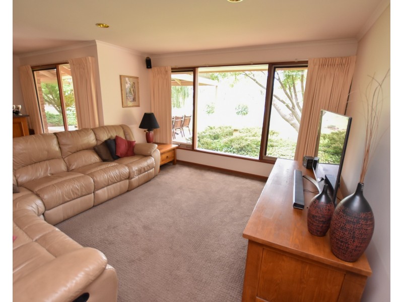 34  Kilkerrin Drive, Moama NSW 2731