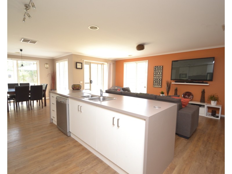 2  Amy Place, Echuca VIC 3564