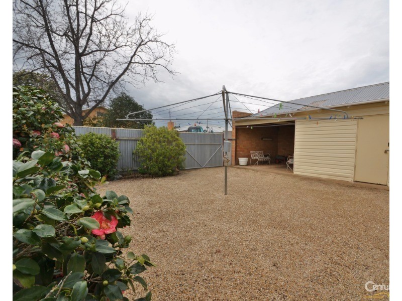 10 Yarra Street, Echuca VIC 3564