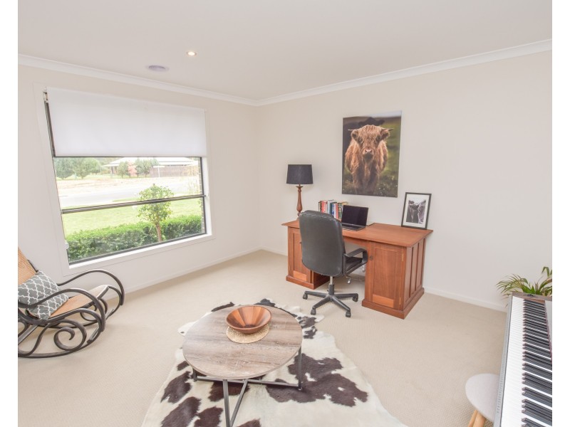 13 Sugargums Drive, Moama NSW 2731