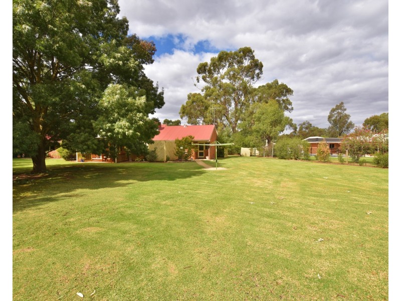 199 Wharparilla Drive, Echuca VIC 3564