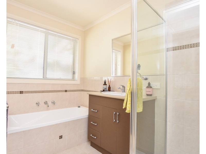 12 Paroo Street, Echuca VIC 3564