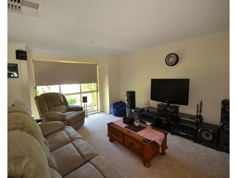 23 Alfred Avenue, Echuca VIC 3564