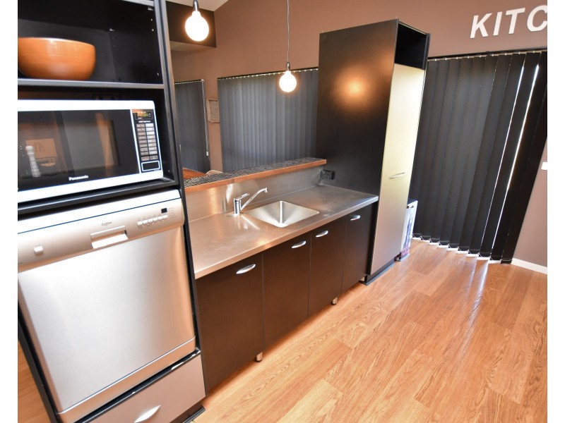 24 Kingfisher Drive West, Moama NSW 2731