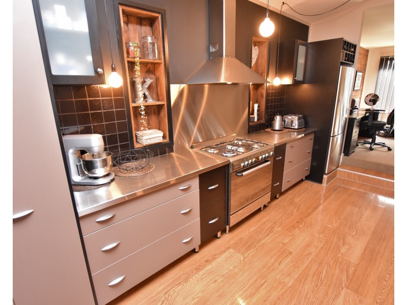 24 Kingfisher Drive West, Moama NSW 2731