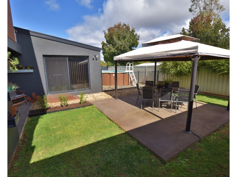 24 Kingfisher Drive West, Moama NSW 2731