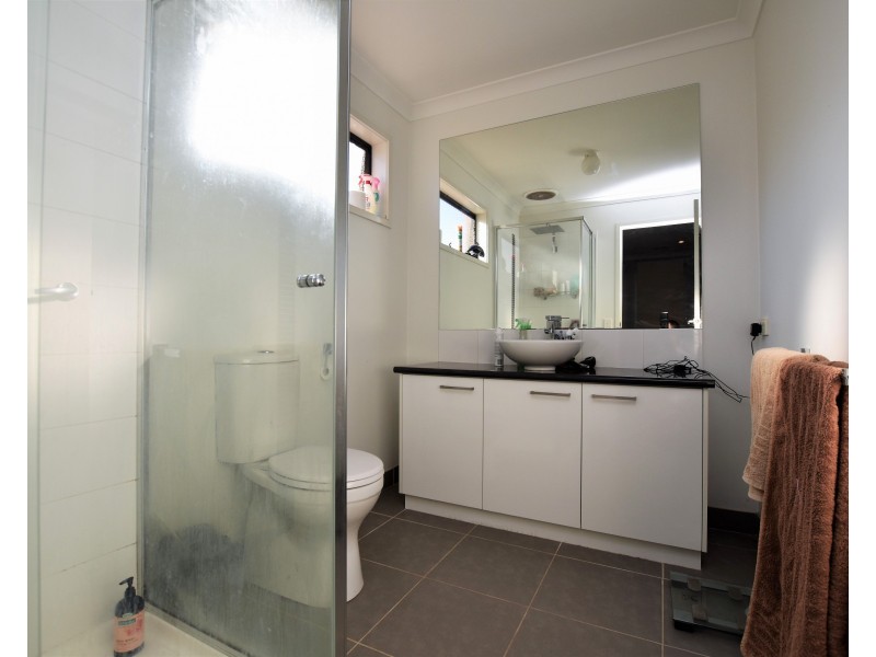 11 Howell Drive, Echuca VIC 3564