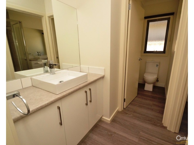 22 Eyre Street, Echuca VIC 3564