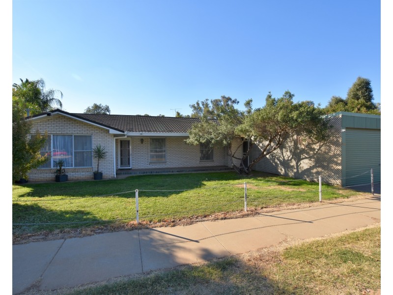 284 Ogilvie Avenue, Echuca VIC 3564