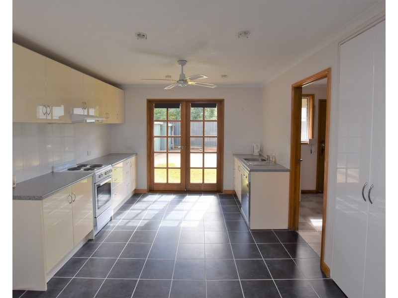 284 Ogilvie Avenue, Echuca VIC 3564