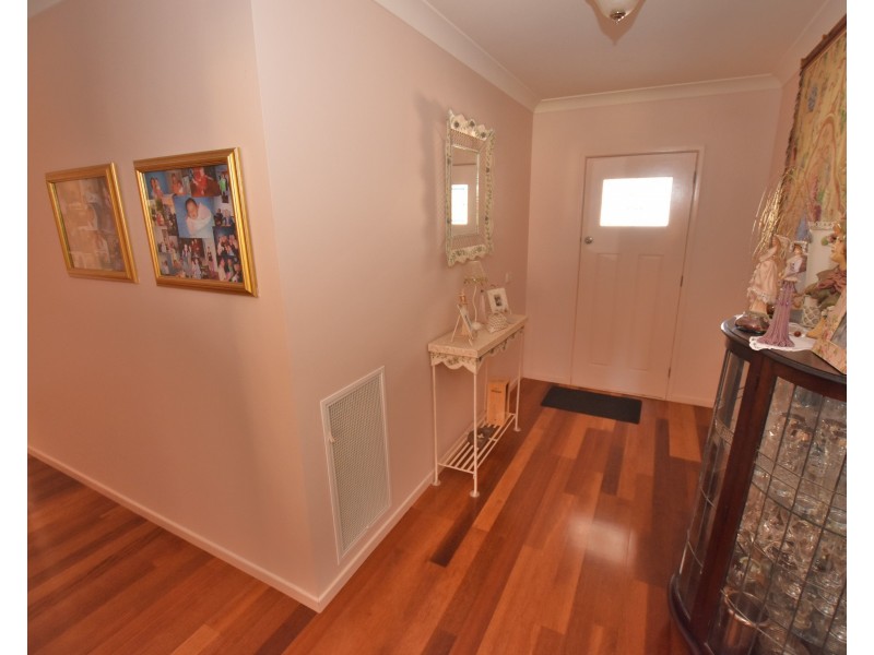 13 Kingfisher Drive West, Moama NSW 2731