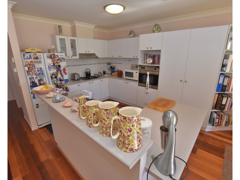 13 Kingfisher Drive West, Moama NSW 2731