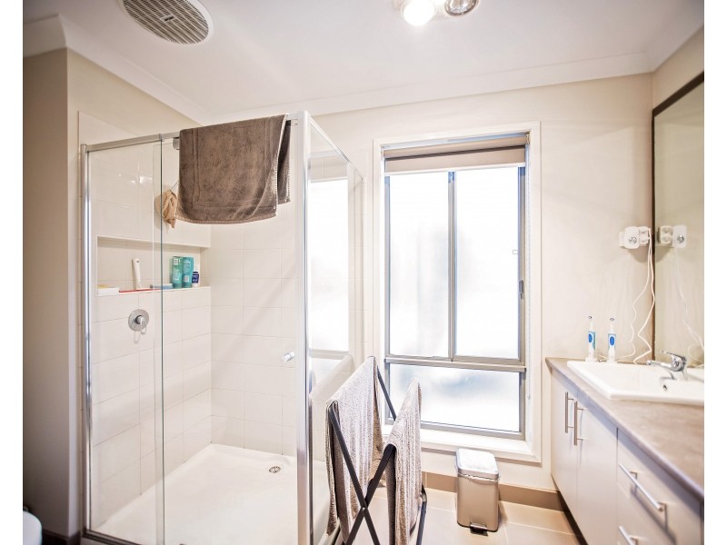 16 Kildare Avenue, Moama NSW 2731