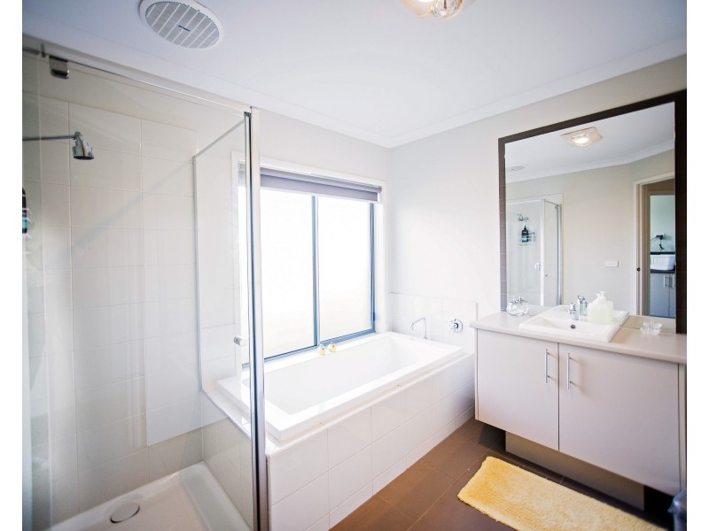 16 Kildare Avenue, Moama NSW 2731