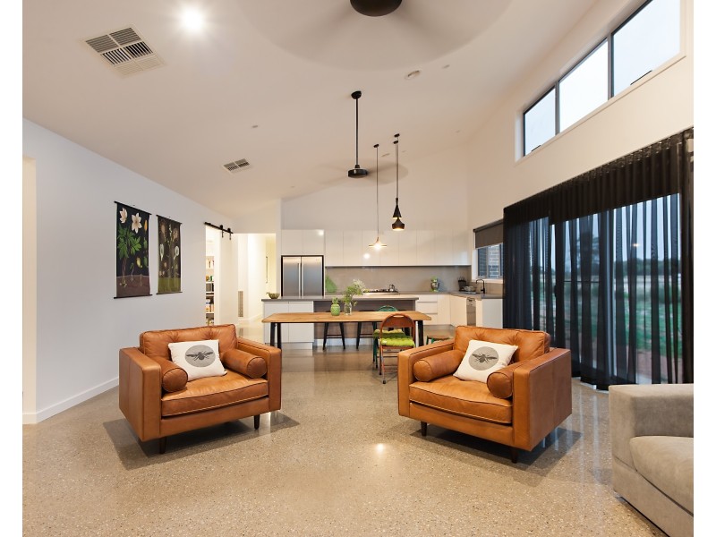 41 Pinerate Place, Echuca VIC 3564