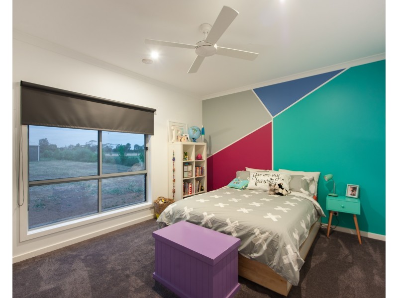41 Pinerate Place, Echuca VIC 3564