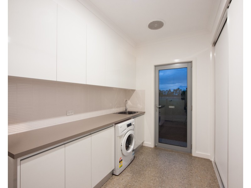 41 Pinerate Place, Echuca VIC 3564