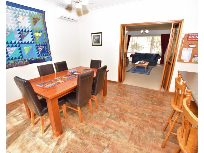 69 Rutley Crescent, Echuca VIC 3564