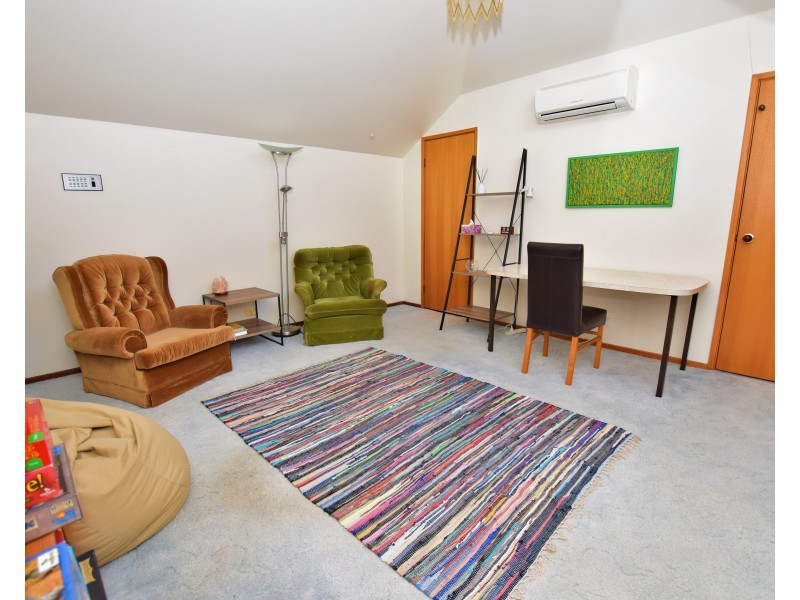 69 Rutley Crescent, Echuca VIC 3564