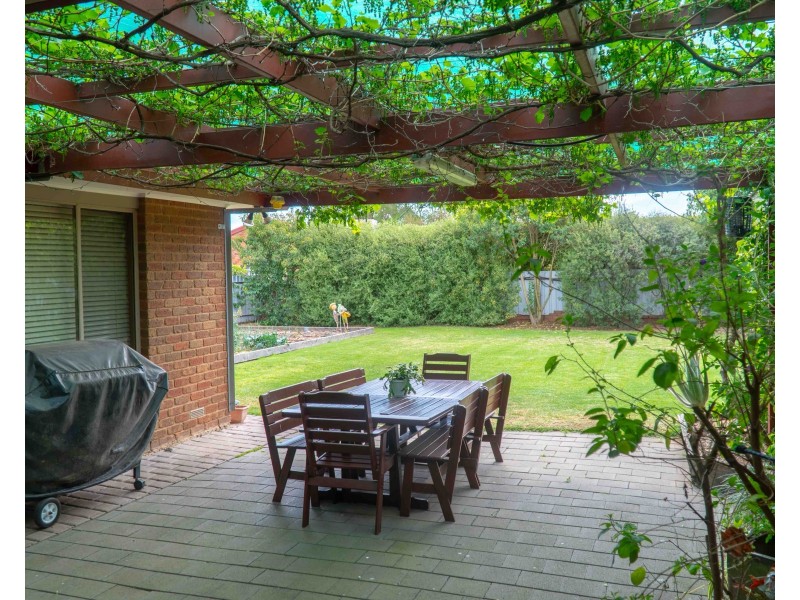 69 Rutley Crescent, Echuca VIC 3564