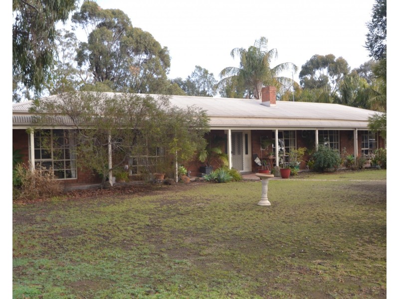 169 Wharparilla Drive, Echuca VIC 3564