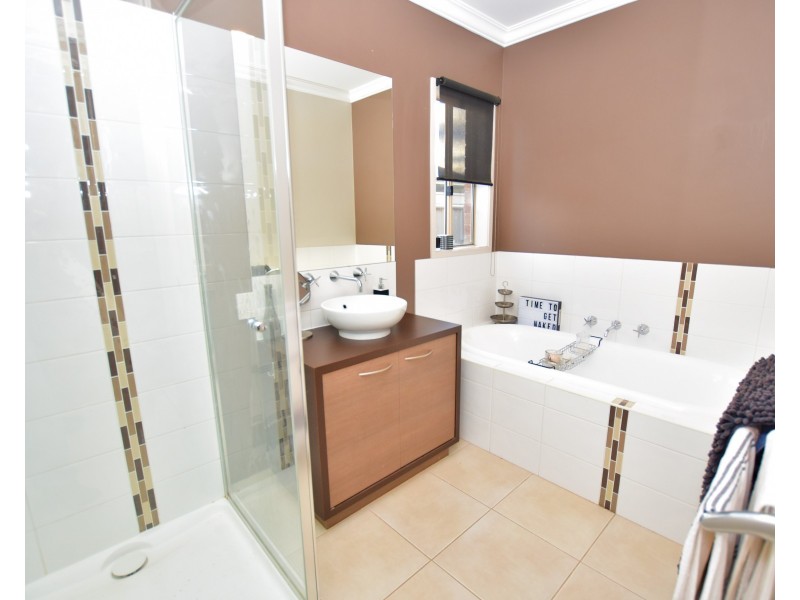 2/22 James Street, Echuca VIC 3564