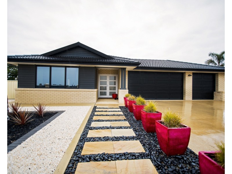 43 McSwain Road, Echuca VIC 3564