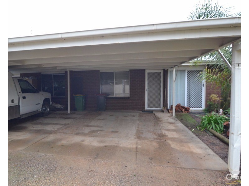 2/6 Roberts Lane, Echuca VIC 3564