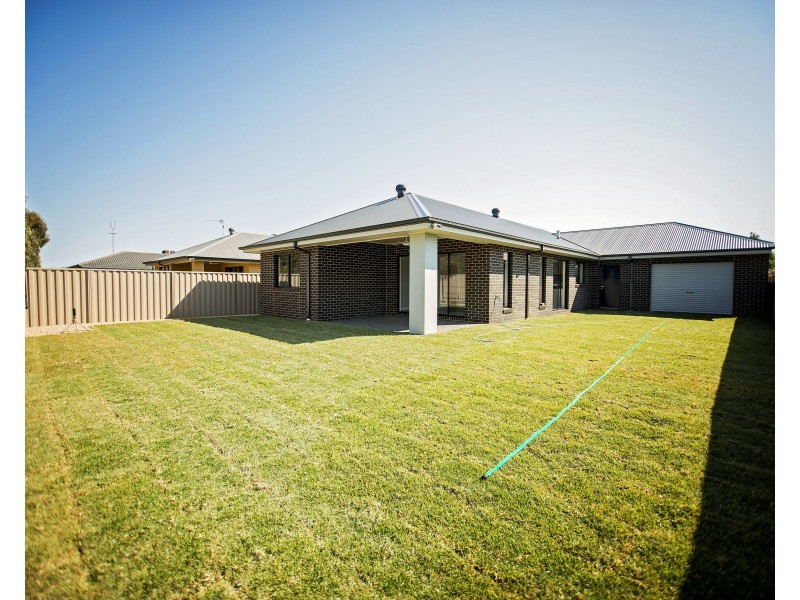 31 Struve Court, Echuca VIC 3564