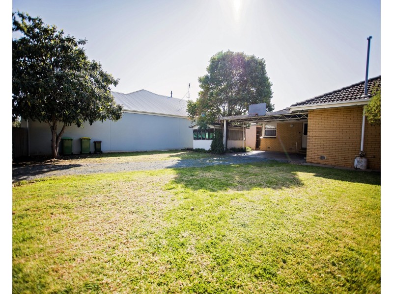 24 Tyler Street, Echuca VIC 3564
