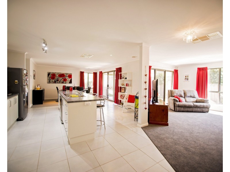 3 Struve Court, Echuca VIC 3564