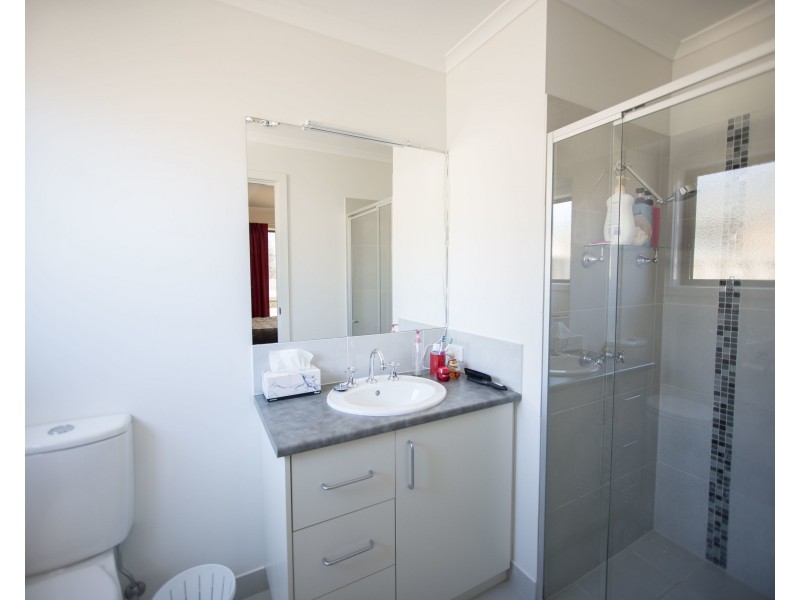 3 Struve Court, Echuca VIC 3564