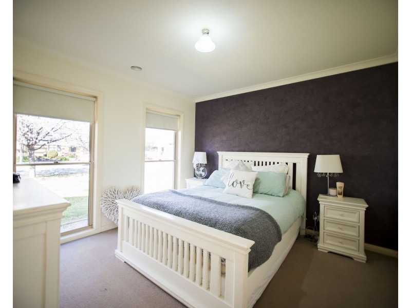 6 Park Avenue, Echuca VIC 3564