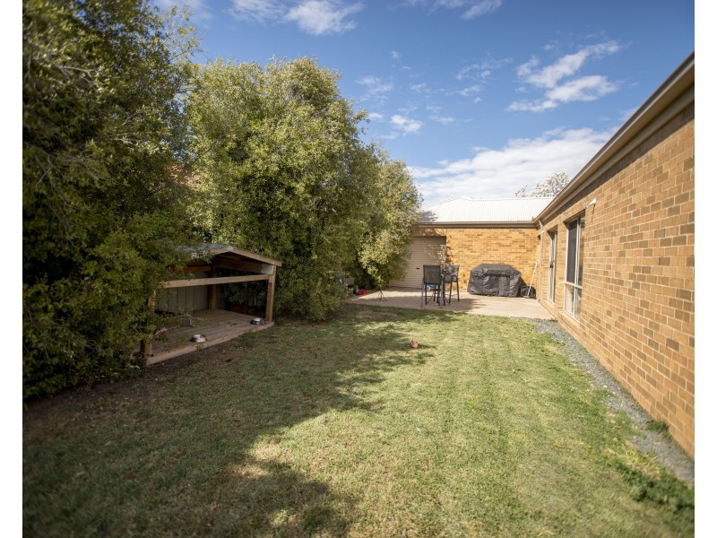 6 Park Avenue, Echuca VIC 3564