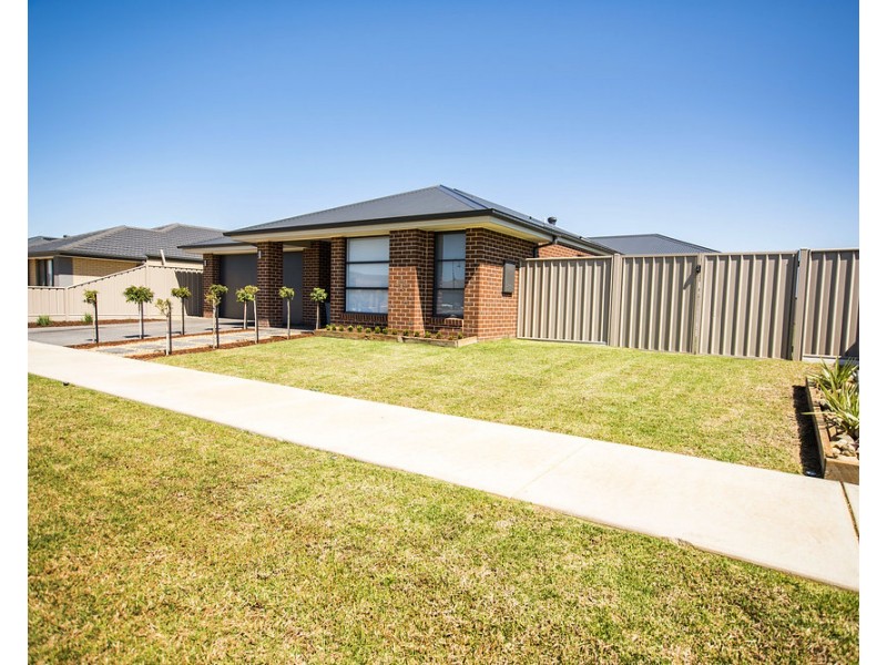 33 Cleary Street, Echuca VIC 3564