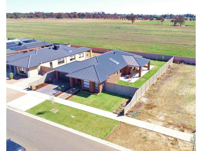 33 Cleary Street, Echuca VIC 3564