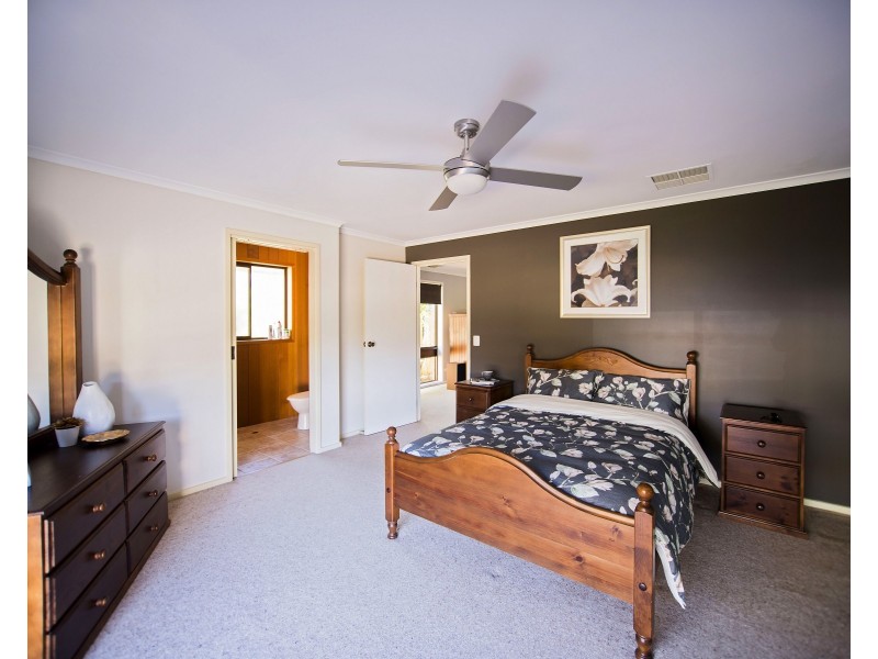 5  Ash Court, Moama NSW 2731