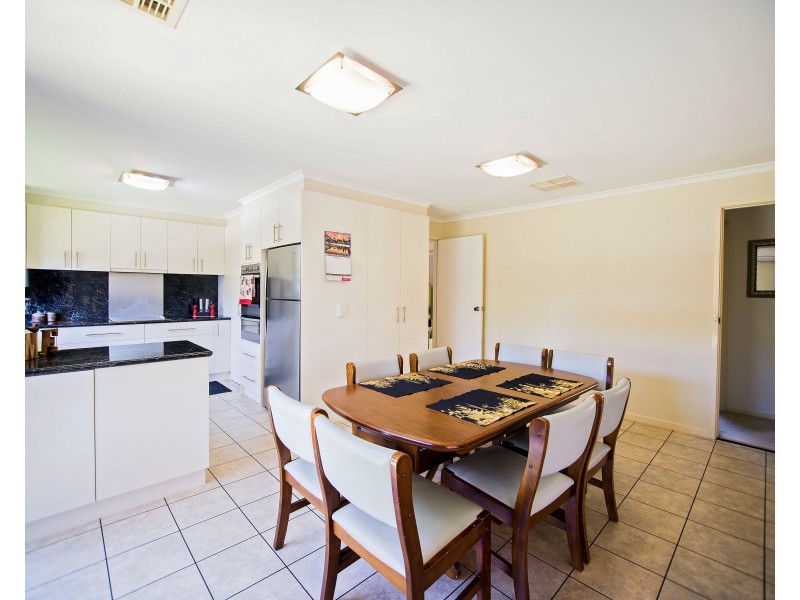 5  Ash Court, Moama NSW 2731