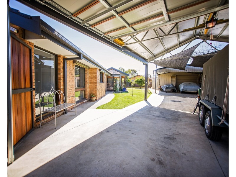 5  Ash Court, Moama NSW 2731