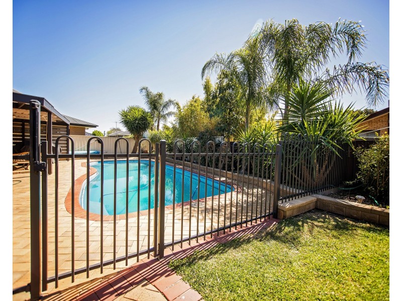 5  Ash Court, Moama NSW 2731