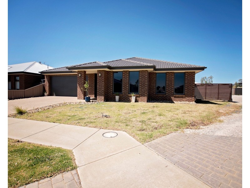 10 Howell Drive, Echuca VIC 3564