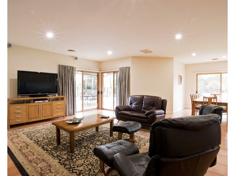 24 Wallingford Court, Echuca VIC 3564